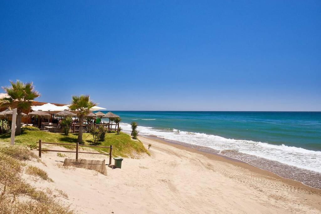 Oleholidays 603 Romana Playa Primera Linea Playa Marbella Kültér fotó