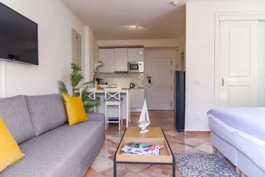 Oleholidays 603 Romana Playa Primera Linea Playa Marbella Kültér fotó